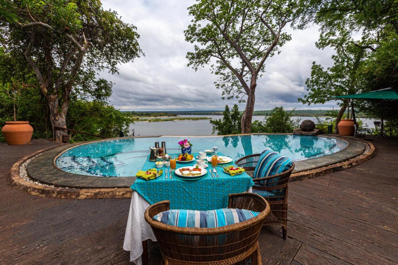 The River Club Livingstone Bagian luar foto